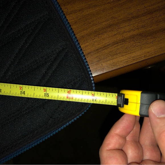 Thule Gauntlet 4.0 Laptop Sleeve for 15” Apple MacBook Pro - Picture 5 of 5